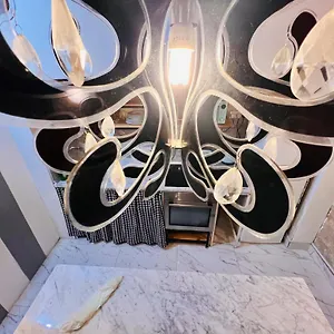 Charming Townhouse Prime Area Appartamento